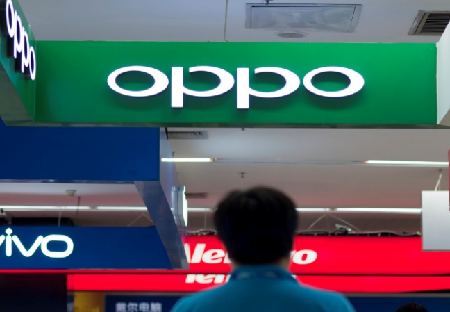 线上手机销量大洗牌，苹果华为惨败，小米痛失销冠，新王者诞生！