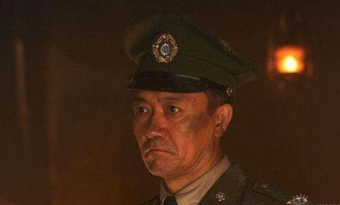 争议张灵甫的是非功过：誉者捧为“战神”，谤者毁曰“张马谡”