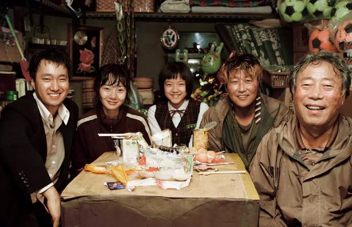 |强推这5部灾难题材片,评分不高却值得一看