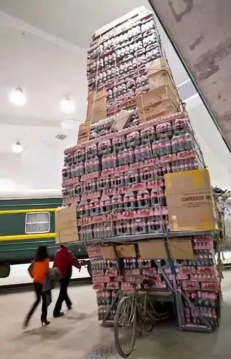 发几张不正经的照片给你看看, 专治不开心~