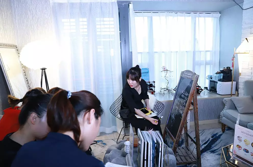 皮肤管理客户总是不办卡?她是用这5种方法让客户办卡的! 皮肤管理客户总是不办卡?她是用这5种方法让客户办卡的!