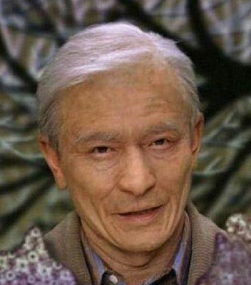 #王一博#明星们变老后长啥样？岳云鹏变成帅老头，看到王一博：果然没爱错人