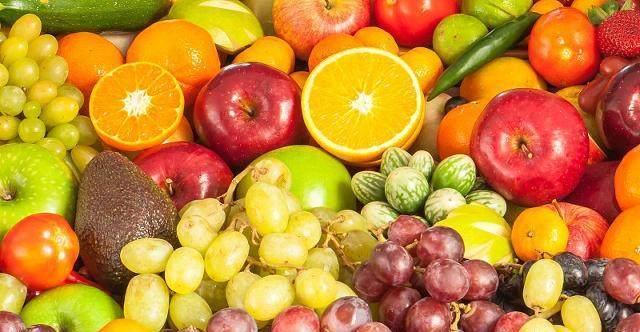 怀孕期间婆婆天天逼着吃苹果，孩子出生后，邻居：是亲生的吗？