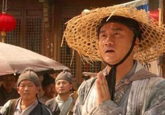 人脉，朋友，见闻，这三年成就了朱元璋，不一样的和尚。