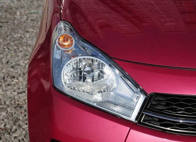 最佳代步买菜车，百公里油耗仅4.9L，才4.2万起还要啥电动车？