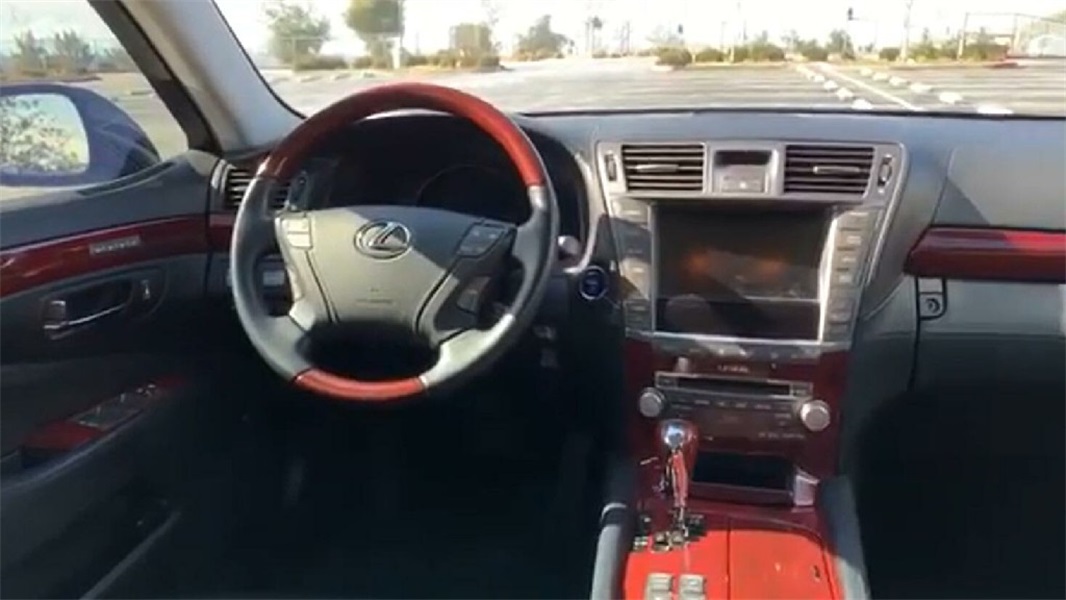 2020款雷克萨斯LS600hl到店实拍 完胜S600和760？