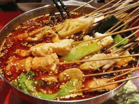 「肝脏」老中医：这3种食物，是肝病的“帮凶”，告诉家人不要吃