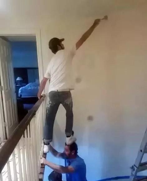 发几张不正经的照片给你看看, 专治不开心~