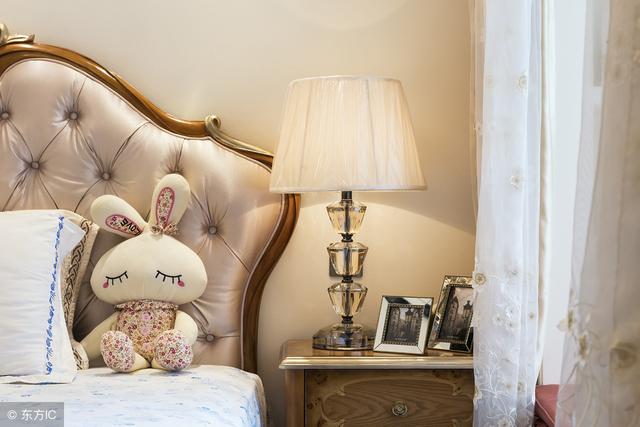 床头柜上若是放一“宝”,男旺财,女旺夫,一旺旺20年!