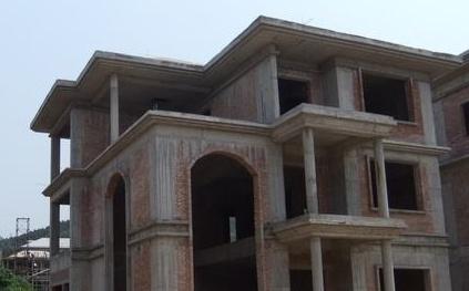 农村自建房的钢筋施工，明显是错误的，但还有人这么盖