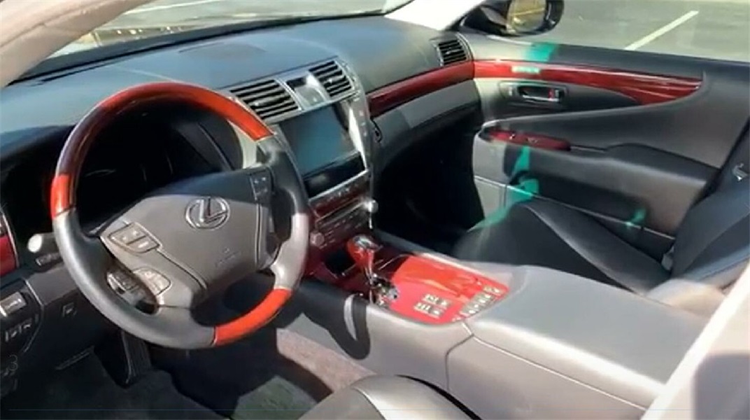 2020款雷克萨斯LS600hl到店实拍 完胜S600和760？