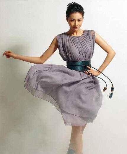 年享27岁女星离世，坐月子被老公家暴，离世后孩子送往孤儿院