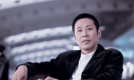 『官宣』“隐藏”了34年爸爸竟是陈道明?多年来不拼爹不炒作,网友:怪不得这么优秀!