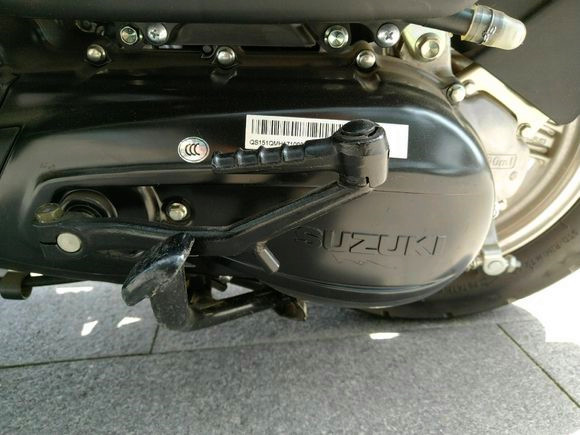 铃木可靠耐用的110cc合资踏板，性能不输125，油耗仅2L，6600元