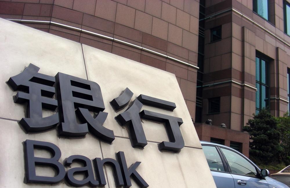 贷款买房时，应该“多交首付”还是“少交首付”？多亏我家没弄错