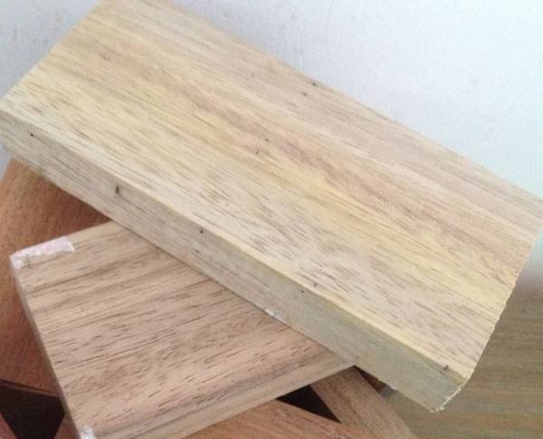 买家具别被忽悠了，这些板材几乎就是甲醛构成的，千万别带回家