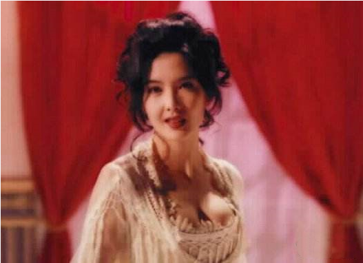 曾经香港的“玉女掌门人”，不晒太阳不生子，今52岁韵味满天飞！