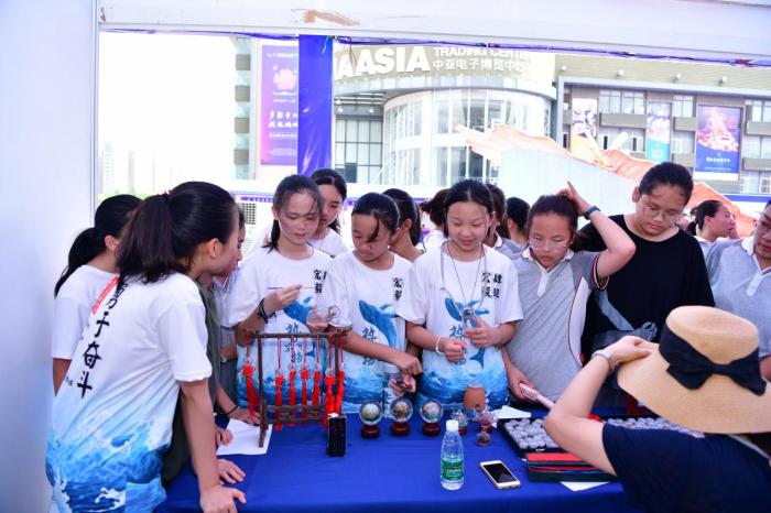 第十五届文博会艺立方分会场盛大开幕 非遗文化精彩纷呈(图15) 第十五届文博会艺立方分会场盛大开幕 非遗文化精彩纷呈(图15)