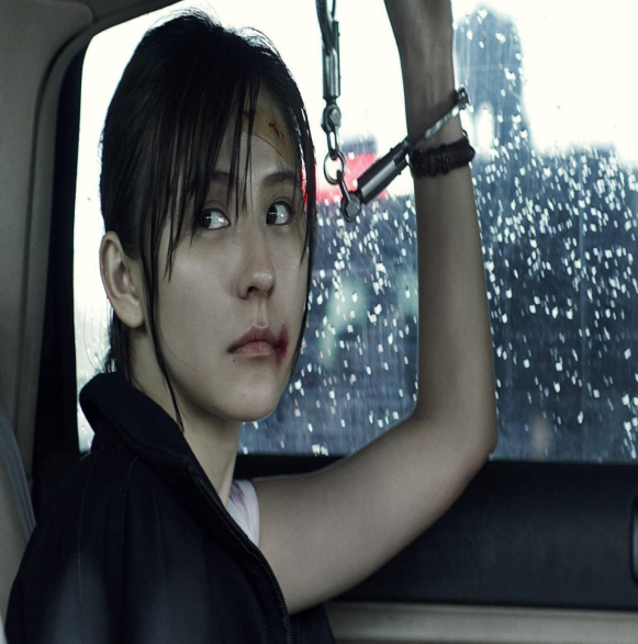 热依扎|她是哈萨克族，演技在线性格豪爽，热依扎的演员之路