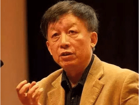 易中天: 为什么现在信佛的人越来越多?