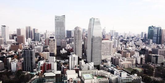 为什么当年美国和日本要挤破房地产泡沫，没有不惜一切代价保房价？