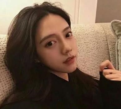 男生最“想睡”的4个星座女, 天蝎座上榜, 第一被称“带刺”玫瑰