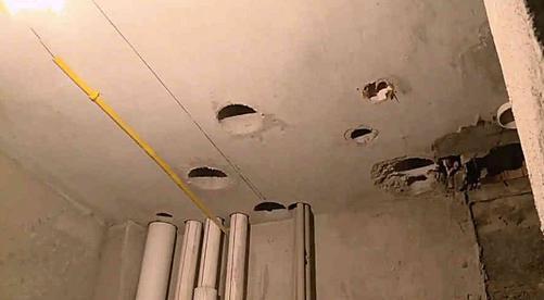 350万别墅成地鼠窝，屋内52个洞，户主愤怒：装修队惹的祸