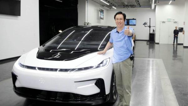 王健林 中国“首负”换人？从净赚700亿到负债5400亿，他负债超越王健林