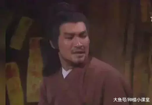 周星驰|根本没有武术功底，却演了一生的武侠片，周星驰都给他跑过龙套！