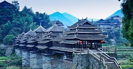 古镇|中国唯一在水上的古镇,至今不通车、不修桥,只有坐船才能到达!