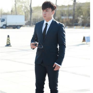 释小龙|30岁释小龙无戏可拍，今资产被曝光，网友：行走的人民币