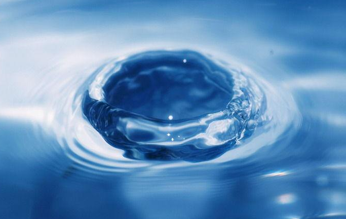 3岁幼童患上荨麻疹，检查后医生怒斥：卧室里怎么会有这种“毒物”？