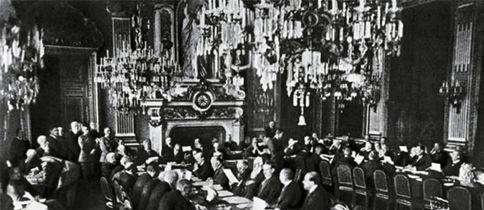 2019越南经济危机_2019年将爆发大规模经济危机,震中在哪(2)