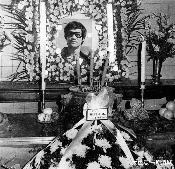 叶问为何曾一言断定李小龙短命? 他看到了李小龙的一个致命缺陷