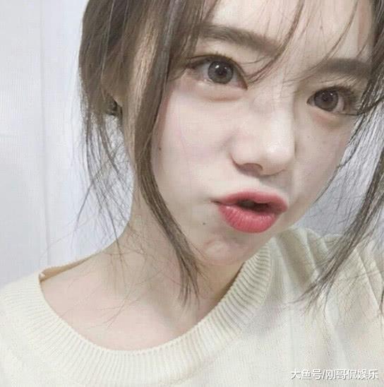 十二星座：天生“娃娃脸”的4大星座，简直是被上帝亲吻过！