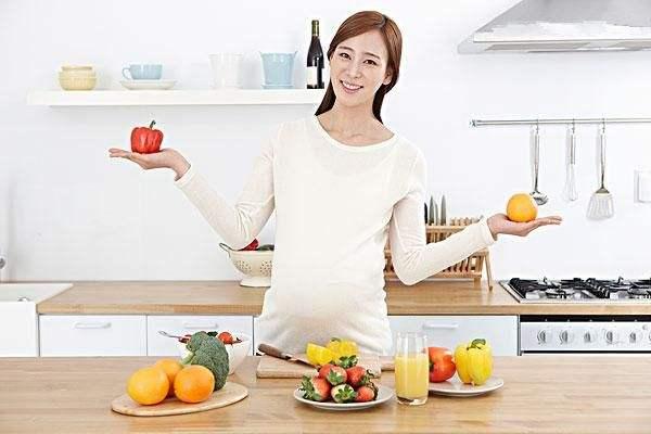 怀孕后，如果孕妈身上出现这4个特征，说明胎宝宝正健康发育呢