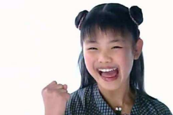 “莫小贝”硕士毕业仍无戏可拍，有演技没颜值，演员的春天真没来