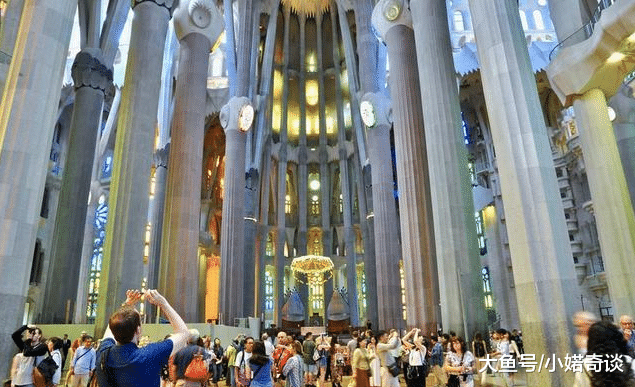 世界最厉害的“烂尾楼”，建137年还未完工，每年收益近3亿