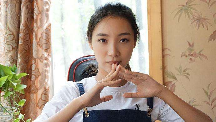 十年过去了，让清华自愿下调60份的姑娘怎样了，网友：佩服