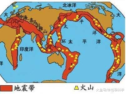 贝加尔湖为什么那么深？周围有什么生物没有？