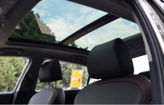 还准备提钱去买凯美瑞吗？这车1.8L配6AT仅12.88万，比迈腾还漂亮