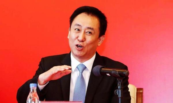 王健林 中国“首负”换人？从净赚700亿到负债5400亿，他负债超越王健林