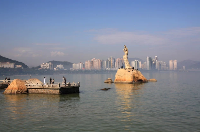 中国最“不宜居”城市，一线的消费，一线的房价，三线的工资！