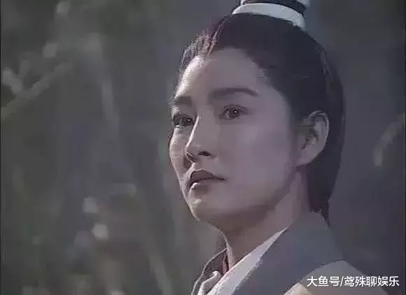 小龙女被侮辱时，除赵志敬，还有一个人也看到了！她为啥不去阻止