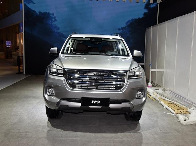 国产“大坦克”8月上市，6种驾驶模式+3把差速锁，还带坦克转向