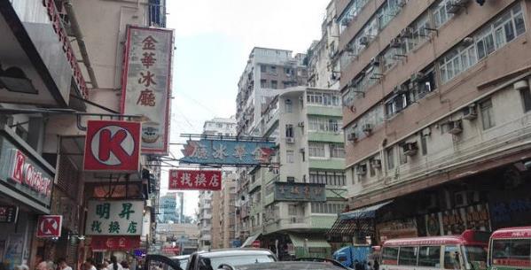 香港房租有多贵？周星驰3000万买下“迷你”商铺，两年盈利5500万