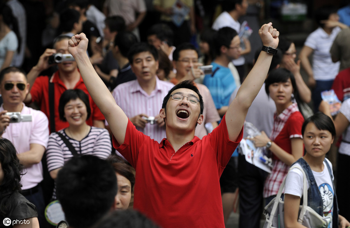 2019高考“三大最美考题”，明年还会有吗？网友：有点慌