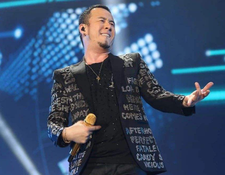 「杨坤」时隔7年，杨坤的32场演唱会开到第几场了？网友：白送都不去
