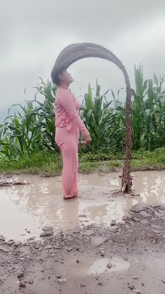 辣妈你是在泥水里洗头吗？可千万不要放弃治疗啊！