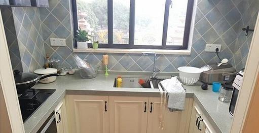 老公铁了心，硬买“一梯一户”户型，完工后出电梯我看懵了，服气